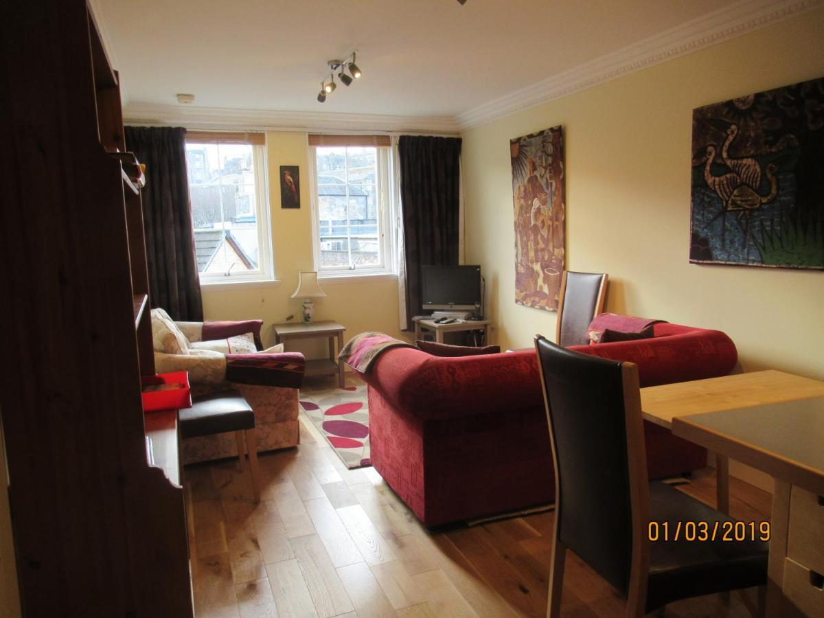 Pamela'S Apartment Édimbourg Extérieur photo